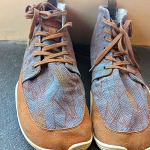 Wildling Flora Refoxed Barefoot Shoes M13